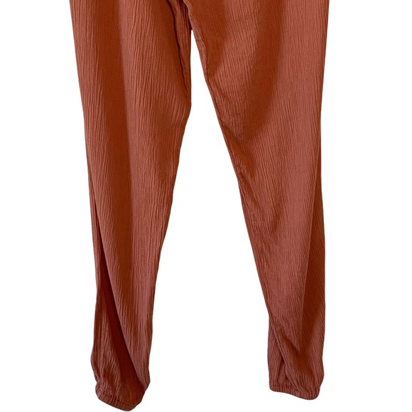 •SOLD•AERIE Rose Pink Crinkle Fabric Strapless Elastic Cuff Jumpsuit Size Small - Picture 4 of 6